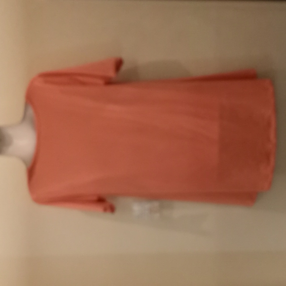 LulaRoe Peach ๐ Perfect T Top - Picture 8 of 11